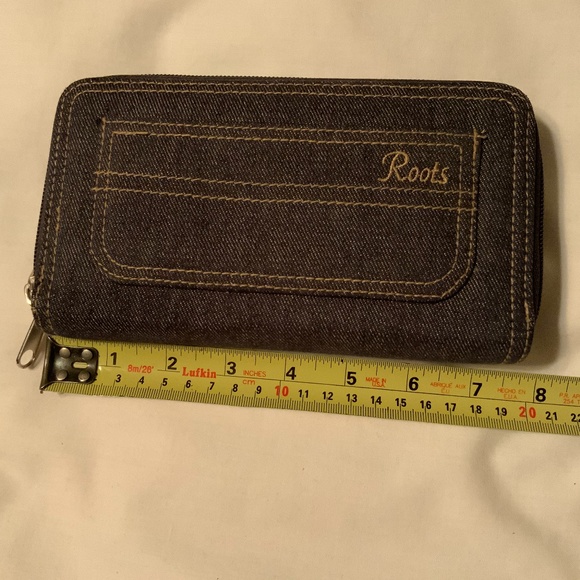 Roots Blue Denim Jean Multi-Pocket Double Zippered Wallet - Picture 11 of 12